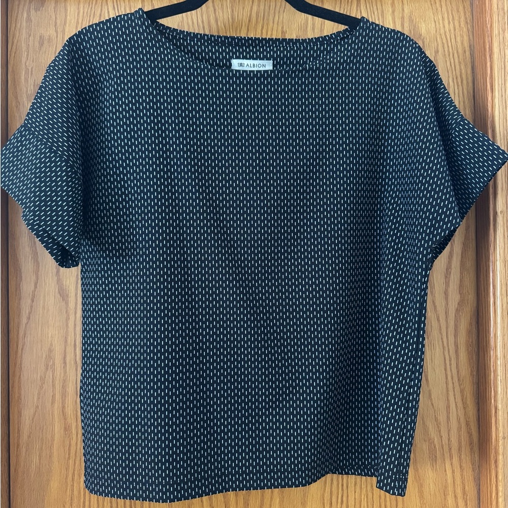 Albion Midnight Dash Boss Tee